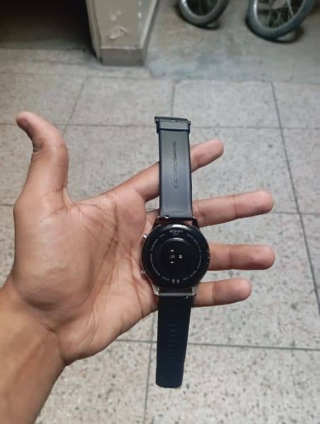 Ronin R 010 Luxe Smart watch 1