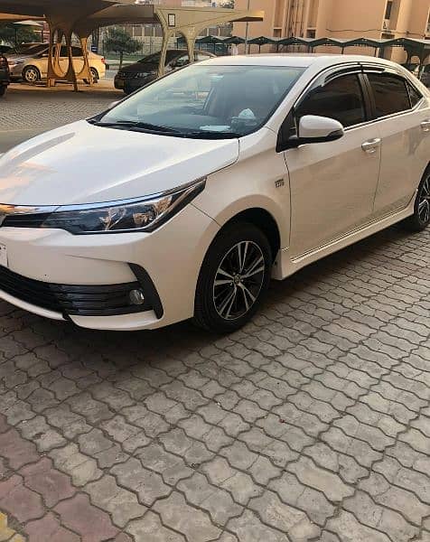 Toyota Corolla Altis 2019 4