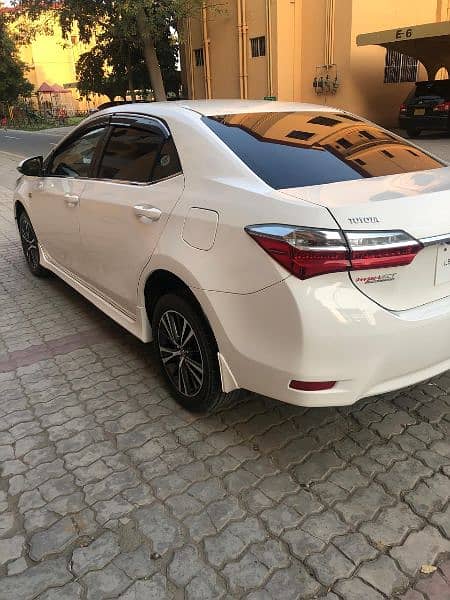 Toyota Corolla Altis 2019 10