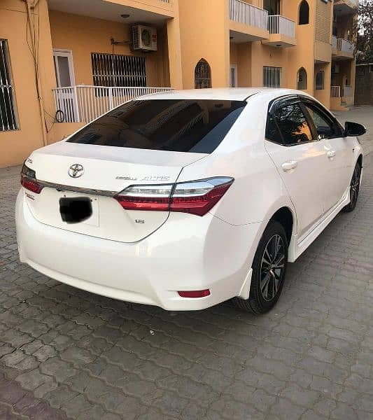 Toyota Corolla Altis 2019 11