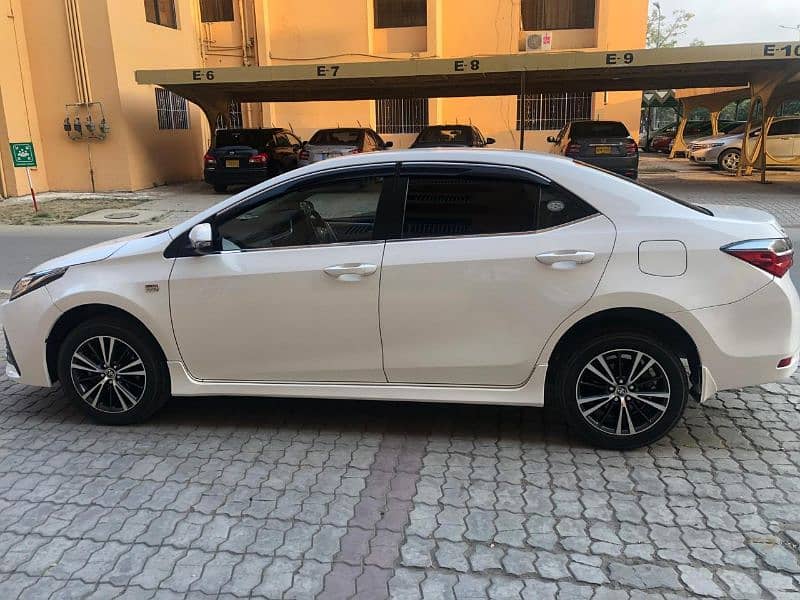 Toyota Corolla Altis 2019 13