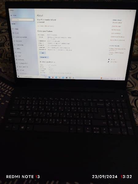 Lenovo IdeaPad 3  Laptop - AMD Ryzen 5, AMD Radeon Vega 8 Graphics 2