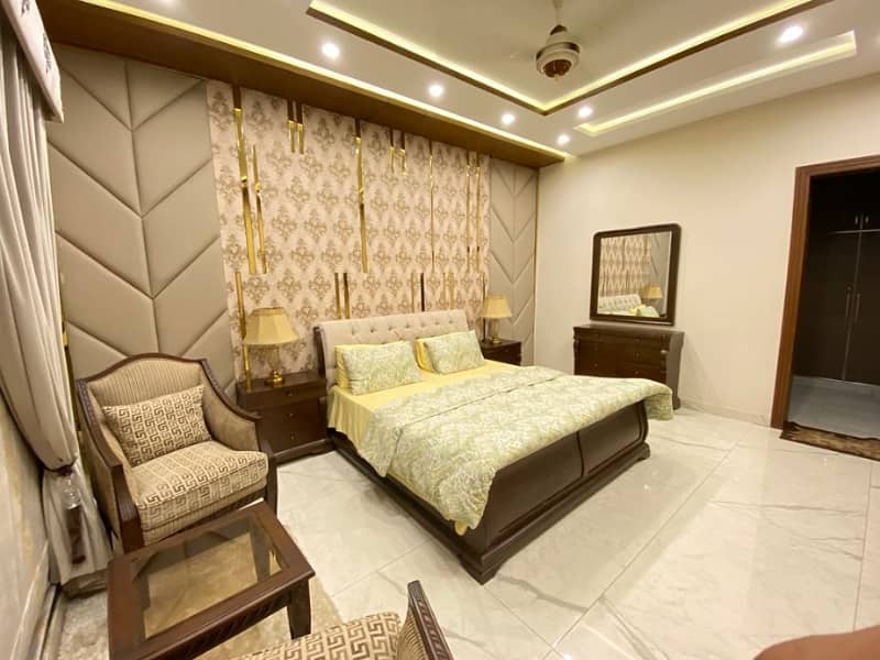 01 KANAL LIKE NEW FURNISHED UPPER PORTION AVAILEBAL FOR RENT IN BAHRIA TOWN LAHORE 5