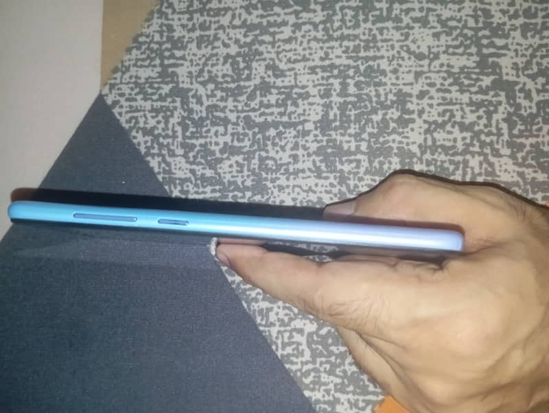 Redmi note 9 4gb ram 128gb rom /negotiable 2