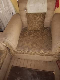 3 seater sofa set aur 3 table set sale 0