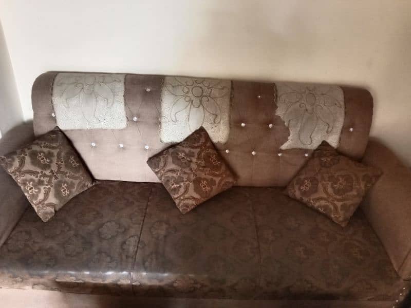 3 seater sofa set aur 3 table set sale 2