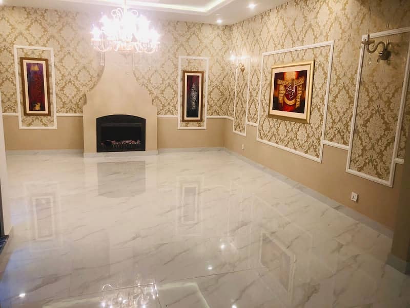 5 MARLA LIKE NEW HOUSE AVAILEBAL FOR RENT IN BAHRIA TOWN LAHORE 0