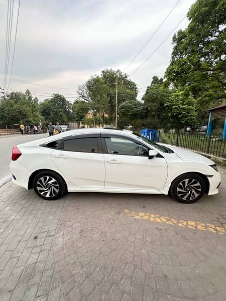 Honda Civic VTi Oriel Prosmatec 2017 14