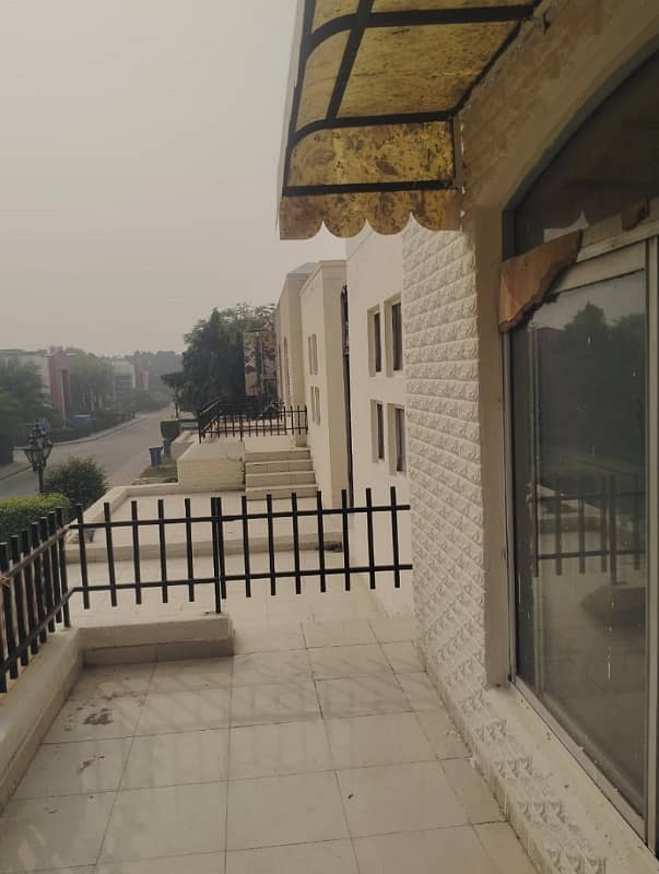 08 MARLA LIKE NEW HOUSE AVAILEBAL FOR RENT IN BAHRIA TOWN LAHORE 14