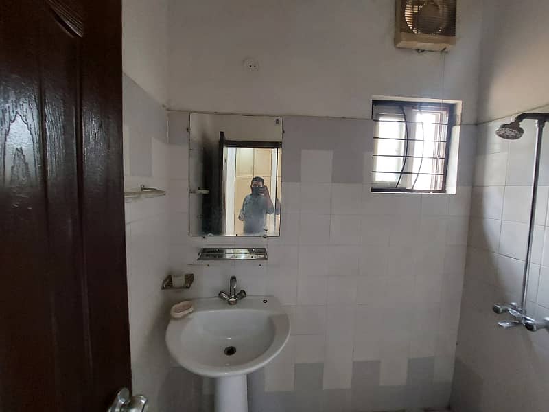 6 Marla 2nd Floor Flat for Rent is available in imperial homes lahore 12