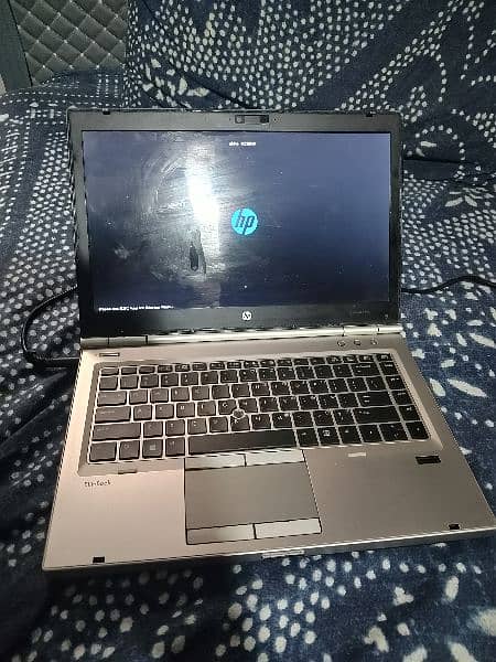 HP EliteBook 8470p 1