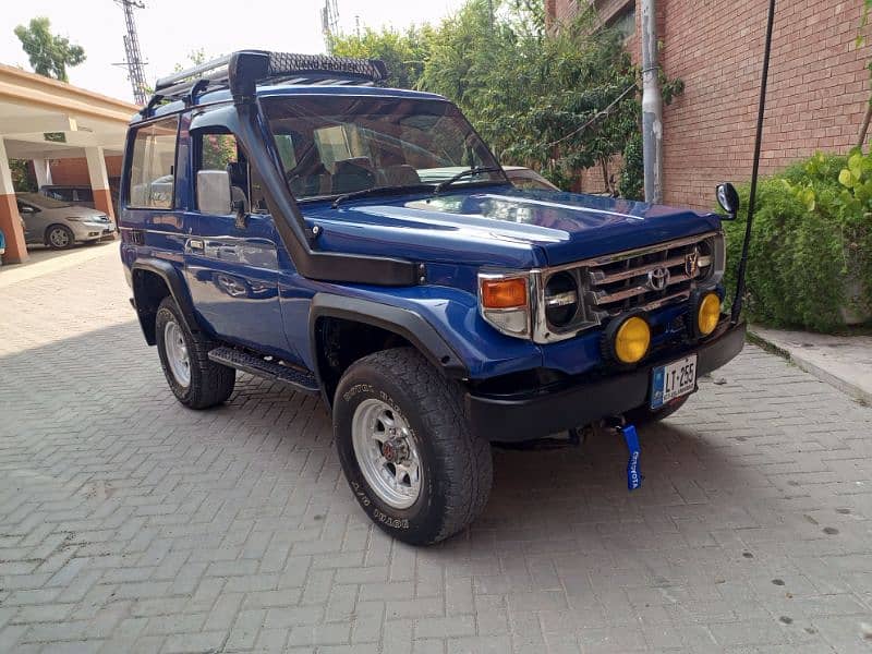 Toyota Land Cruiser 1987 rkr jeep bj 70 14