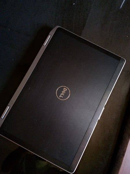 Dell Latitude E164 Core i5 2nd Generation Laptop 4