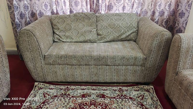 Sofa set/7 seater sofa/poshish sofa/ wooden sofa 2