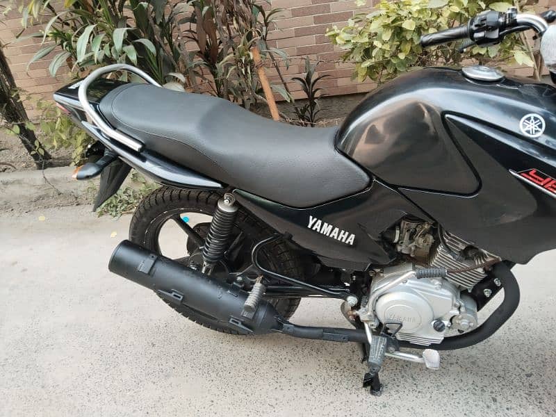 Yamaha Ybr 2019 model 1