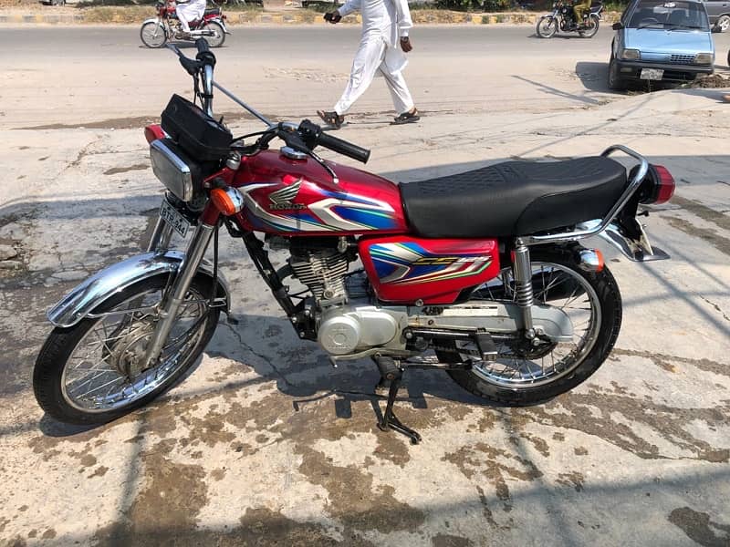 Honda 125 2022 3