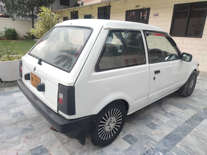 Daihatsu Charade 1985 1895 10