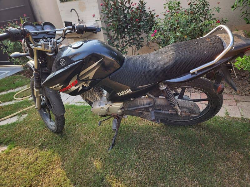 yamaha ybr 125 G 4