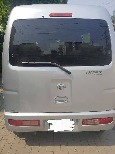 Daihatsu Hijet 660CC 9