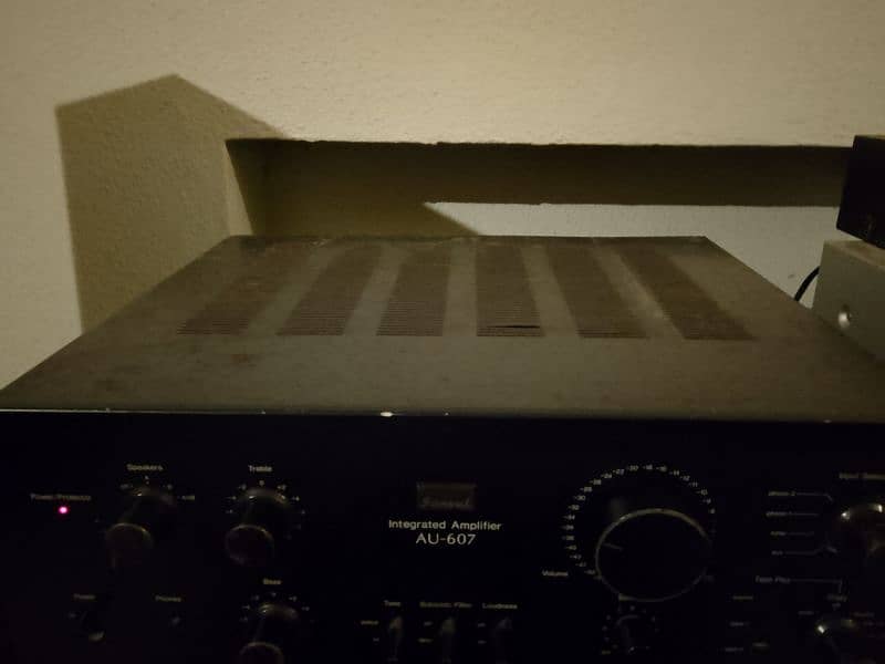 sansui stereo Amplifier AU 607 2