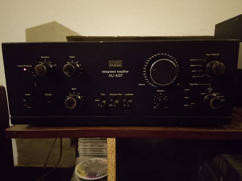 sansui stereo Amplifier AU 607 5