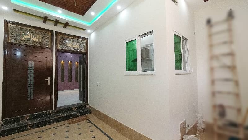 Premium Prime Location 750 Square Feet House Is Available For sale In Cavalry Extension 5