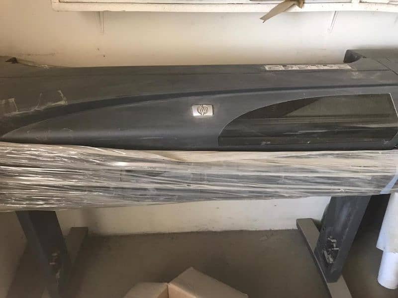 HP DESIGNJET 800PS printer 1