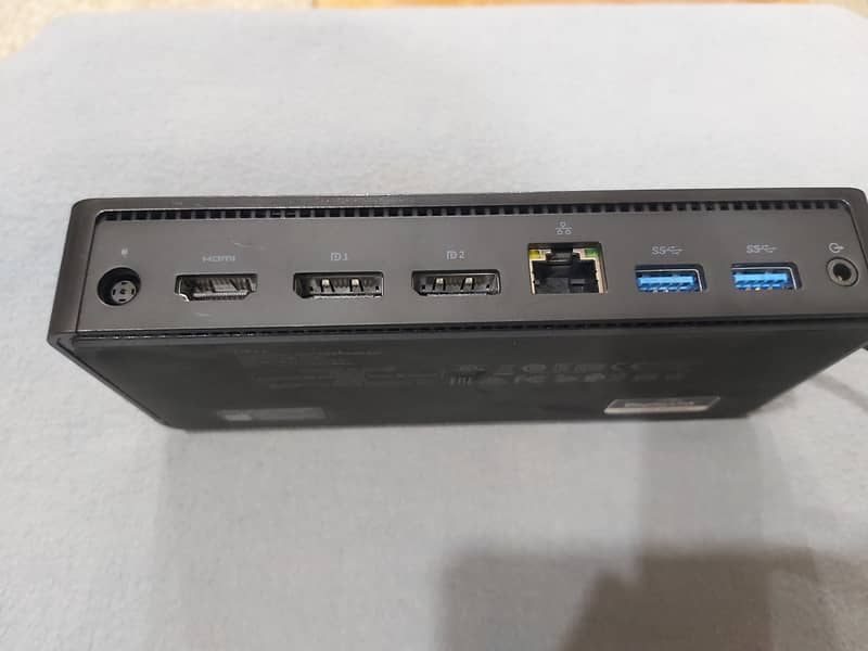 Dell dock D6000 3