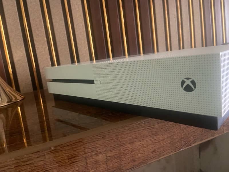 xbox one s 7