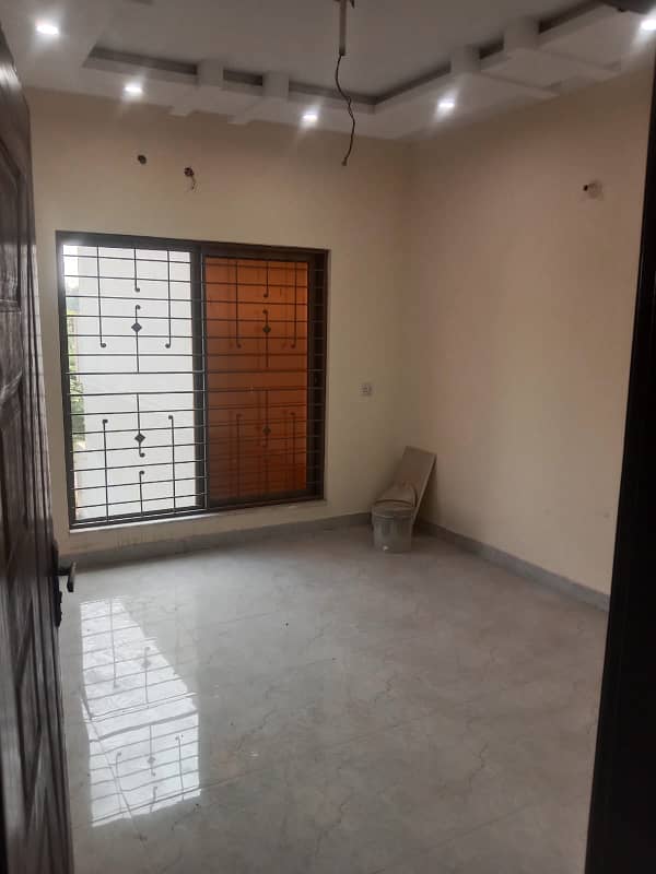 5 MARLA BEAUTIFUL HOUSE AVAILABLE FOR RENT IN DHA RAHBER 11 SECTOR 2 BLOCK M 2