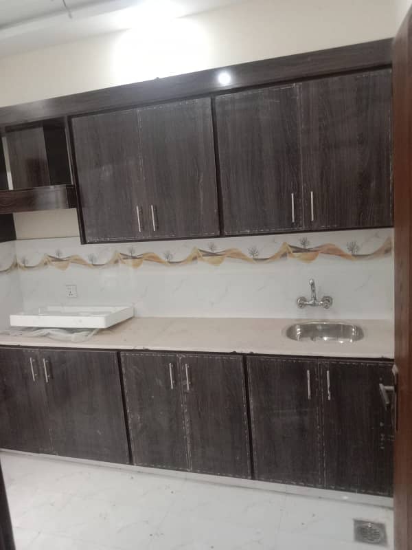 5 MARLA BEAUTIFUL HOUSE AVAILABLE FOR RENT IN DHA RAHBER 11 SECTOR 2 BLOCK M 4