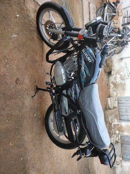 Suzuki GS 150 SE IN GOOD CONDITION 7