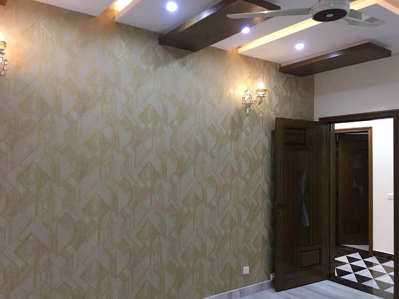 1 Kanal Like Brand New Modern Elevation Luxury House Available For Rent In Bahria Town Lahore. 11