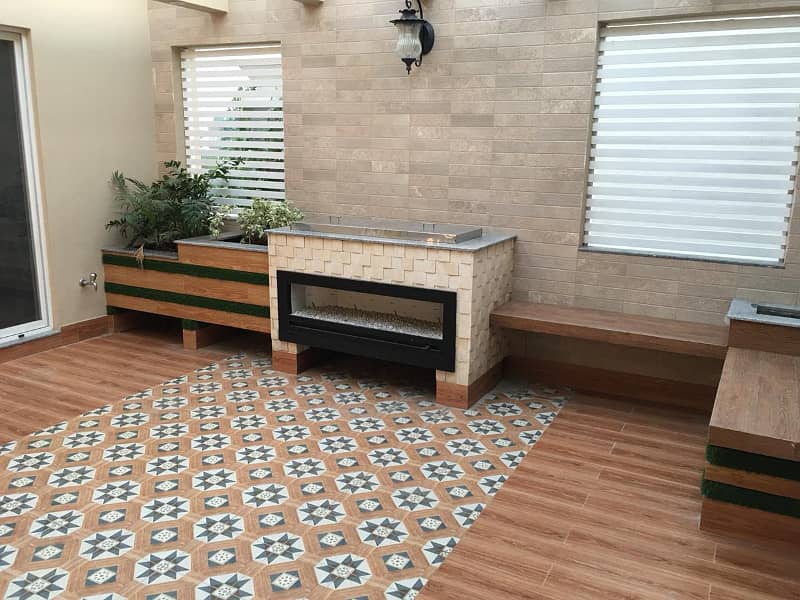 1 Kanal Like Brand New Modern Elevation Luxury House Available For Rent In Bahria Town Lahore. 17