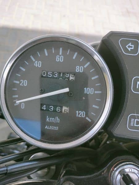 Suzuki GS 150 SE IN GOOD CONDITION 8