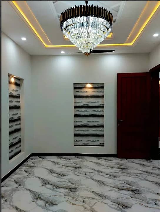 1 kanal house for rent in model town for family and call center software house school setup or any commercial activity 8