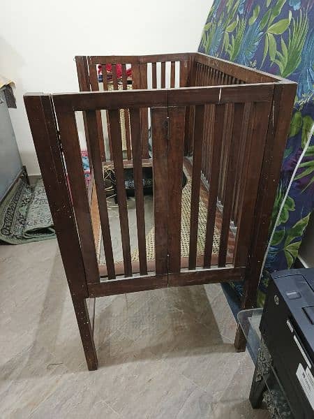 Shisham wood foldable Baby bed /cot 2