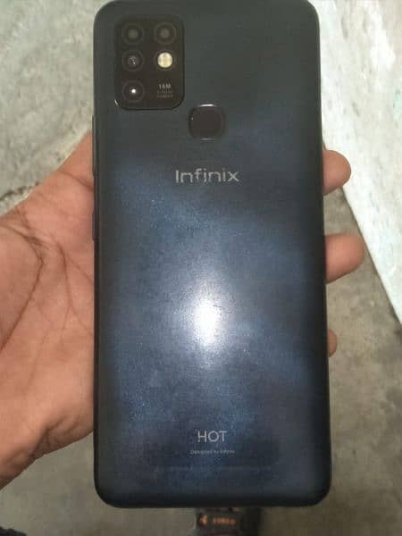 INFINIX HOT 10 4/64 10