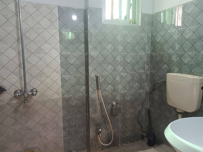 3 Bedroom Flat for Rent in G-15 Markaz 4