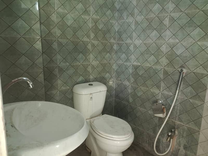 3 Bedroom Flat for Rent in G-15 Markaz 10