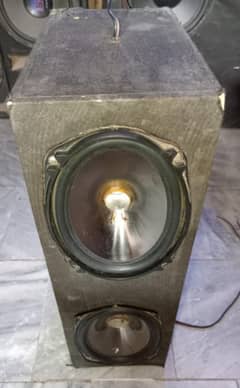 L Bass tube with 6/9 spker used condition me hai Price 3000 contact &