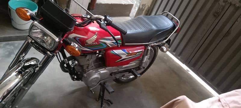 Honda cg 125 red color total original 6