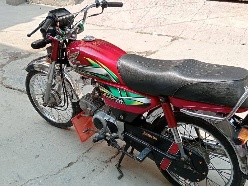 honda cd70 excellent condition 3