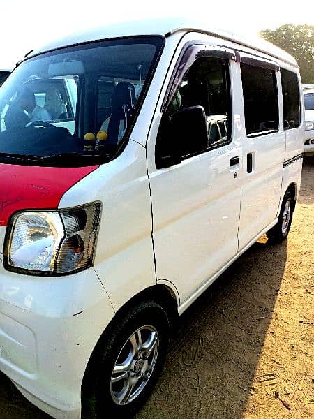 Daihatsu Hijet 2014 2