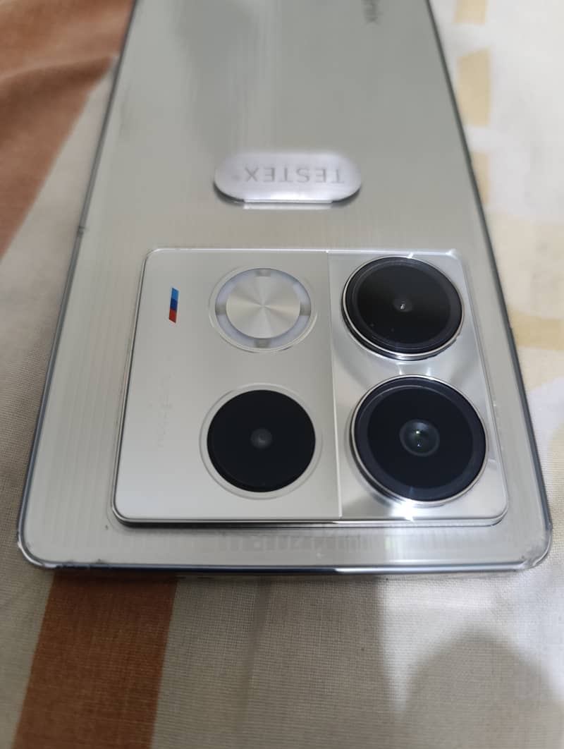 infinix Note 40 BMW Racing Edition 4