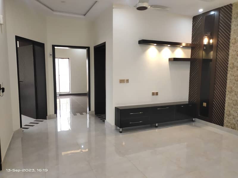 10 Marla Brand New Modern Elevation Luxury House Available For Rent In Bahria Town Lahore. 6