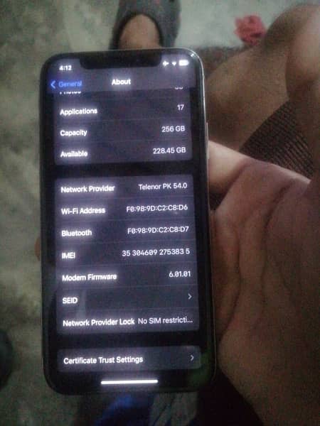 iPhone X non Pta factory unlock  256gb 10by10 4