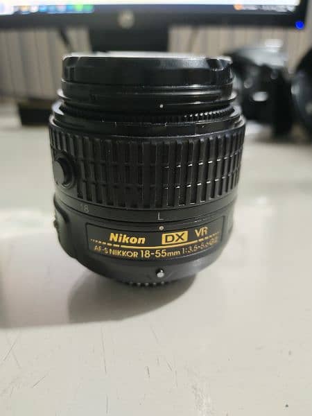 DSLR Nikon D3300 Camera With 55mm+85mm lens 3