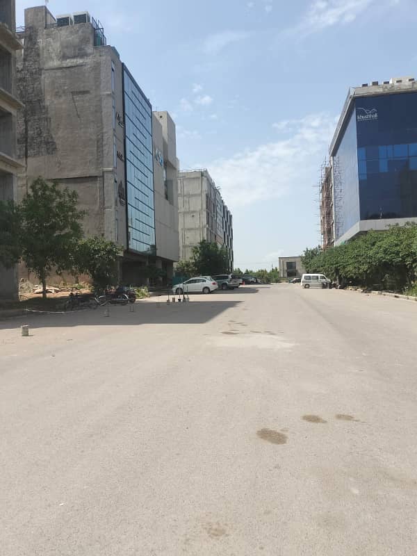 BRAND NEW COMMERCIAL PLAZA Category Front BACK Open For SALE 5