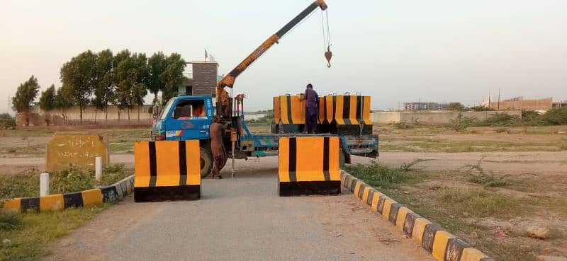 Security/Road Barrier/Jersey Barrier 1